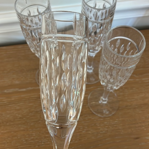 Ralph Lauren Fine Crystal Champagne Flute Aston Pattern - set of 4 - Picture 5 of 6